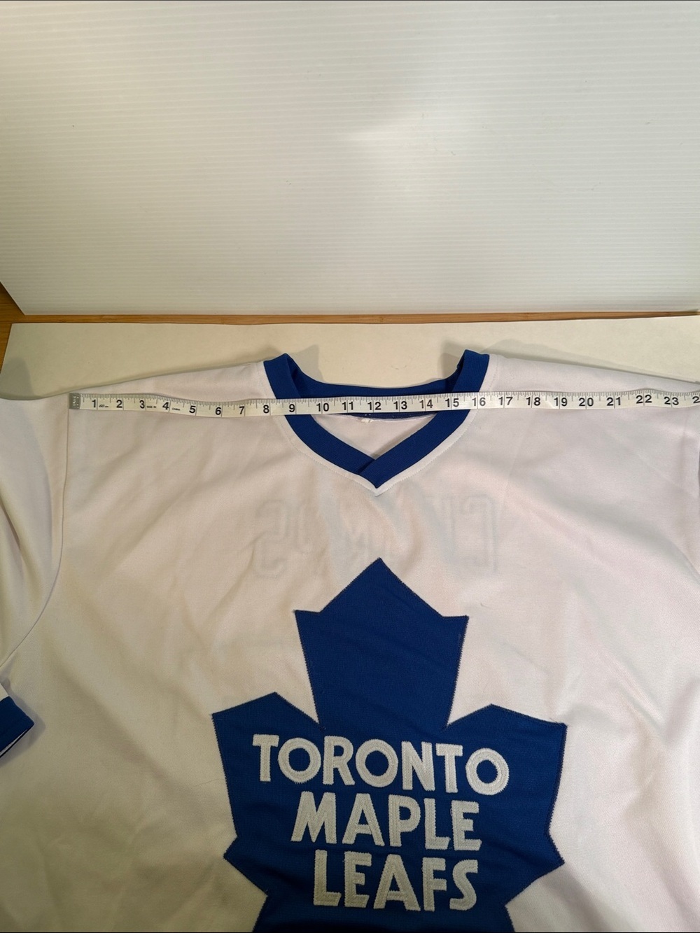 Toronto Maple Leafs White & Royal Blue Hockey Jersey - Picture 5 of 7